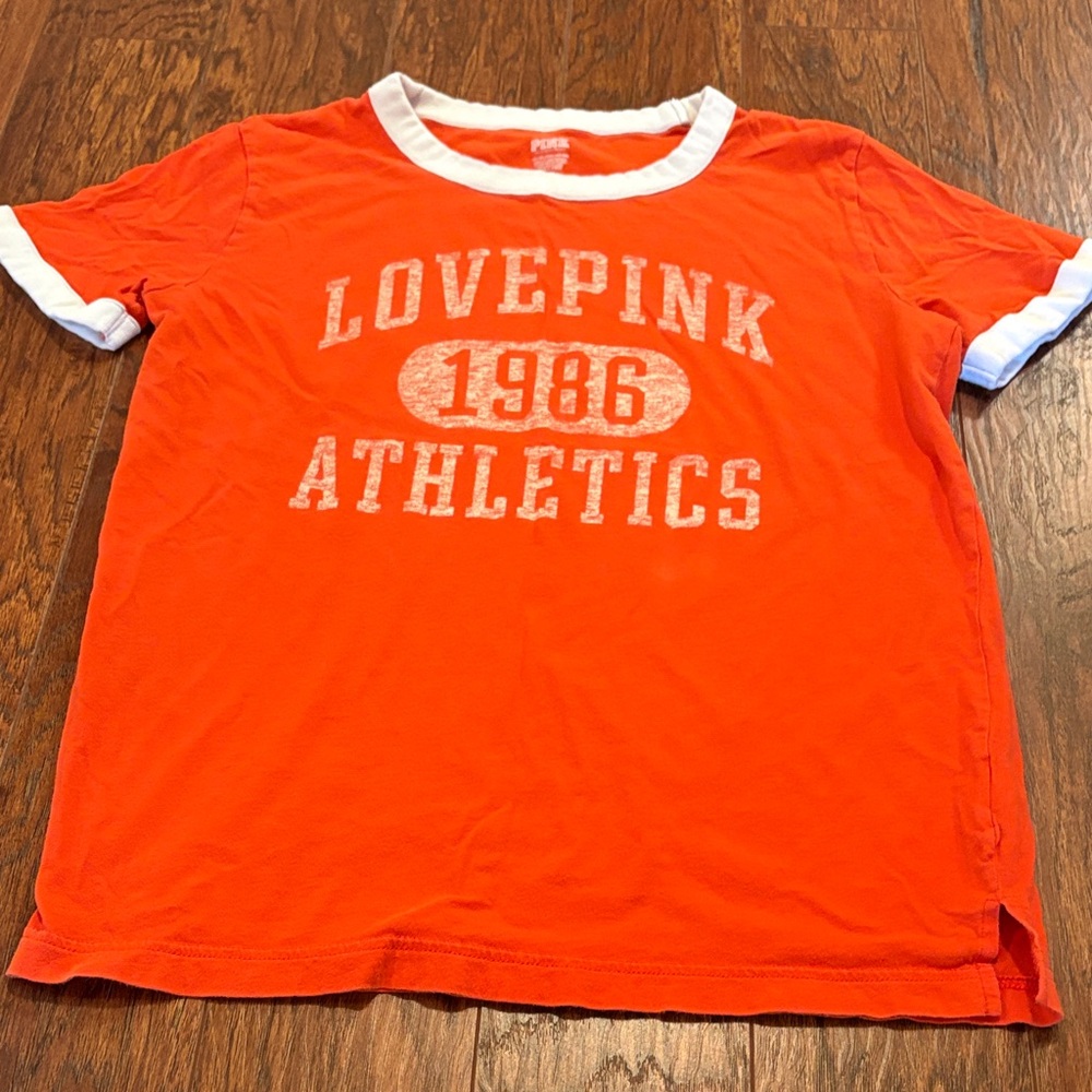 PINK Victoria's Secret tee